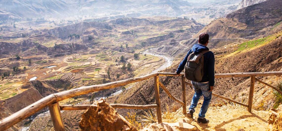 How Far is Colca Canyon from Arequipa landscape