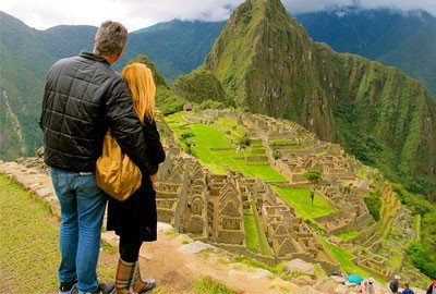 2 day tour machu picchu sacred valley