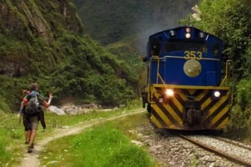 machu picchu by car