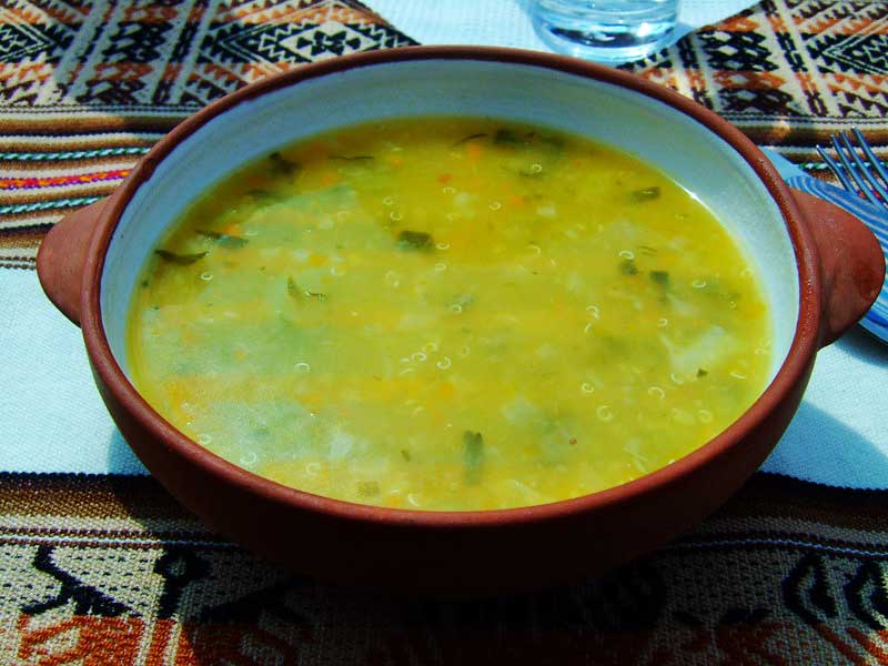 taquile island gastronomy, quinua soup